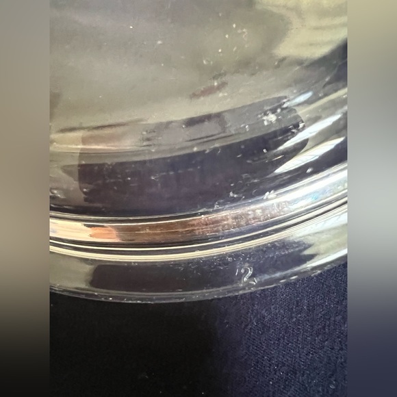 Vintage Pyrex P2400 lid with handle. - Picture 3 of 3